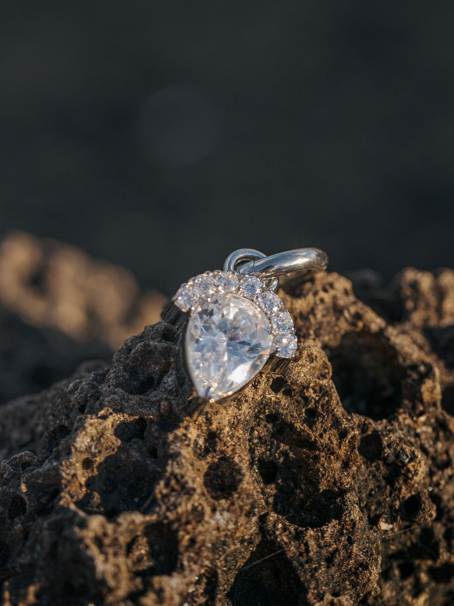 purelei-eternal-flame-charm-tropfen-anh-nger-mit-zirkonia image 7