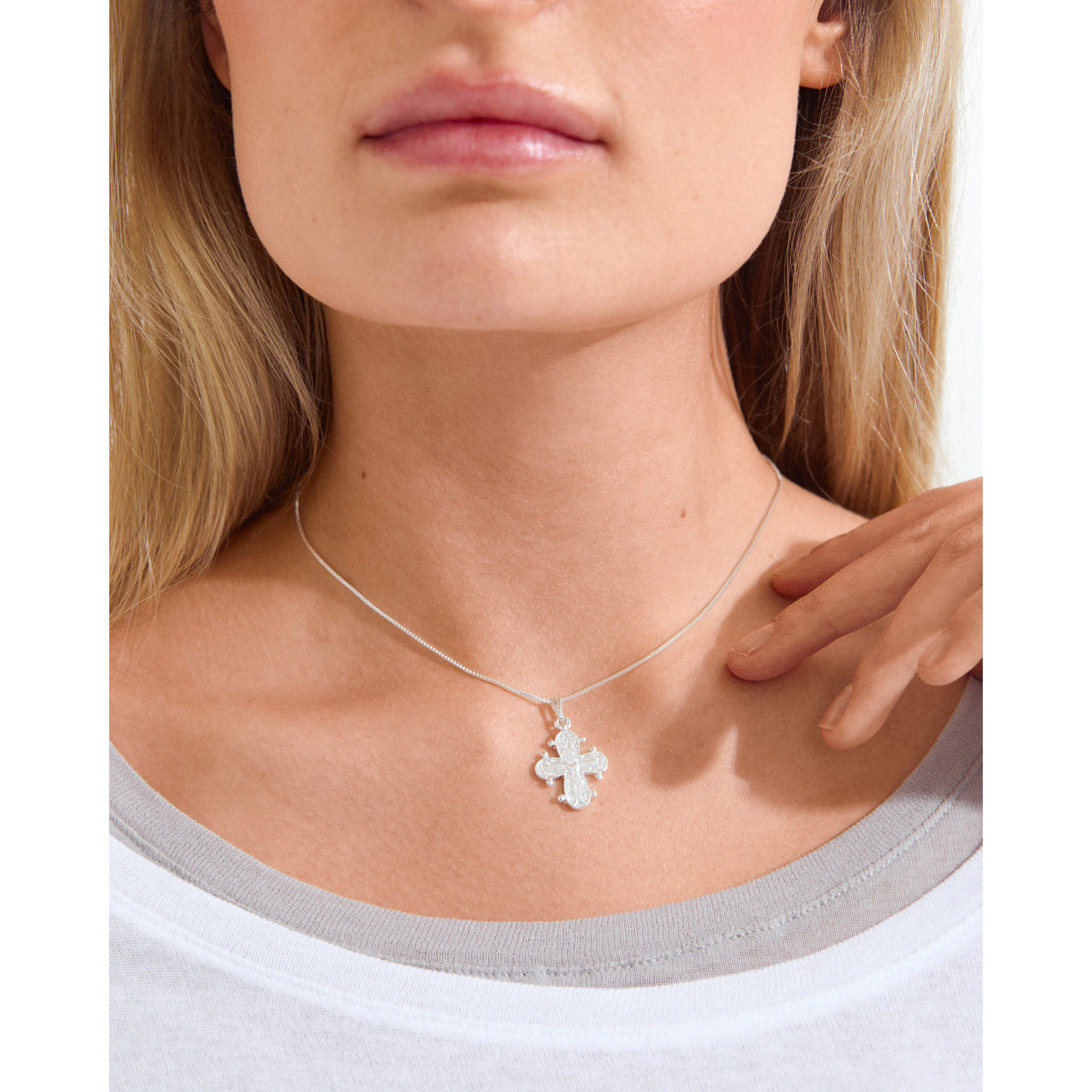 pilgrim-dagmar-anh-nger-halskette-versilbert-mit-kreuz image 4