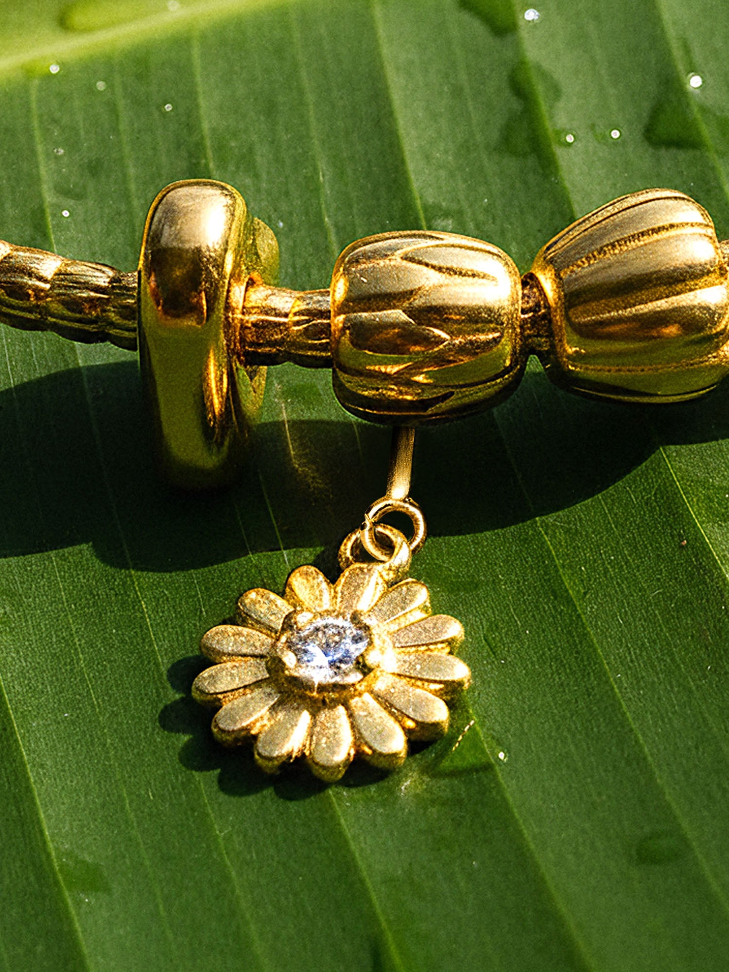 purelei-lei-blume-stopper-charm-bl-ten-stopper-charm-mit-silikonkern-aus-edelsta image 3