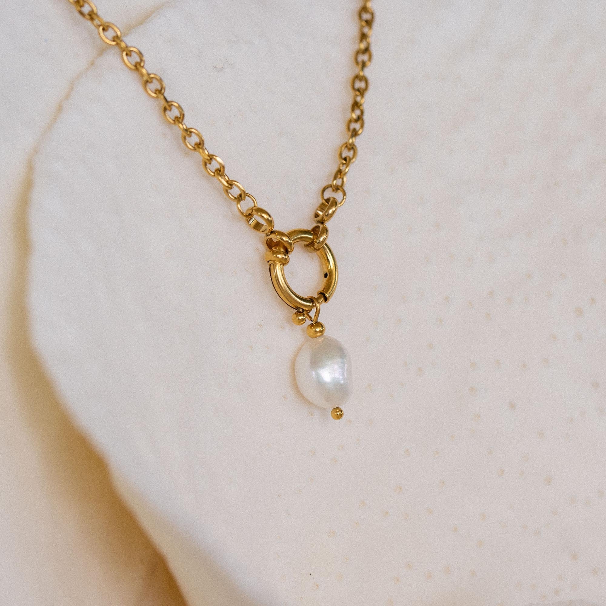 purelei-shimmering-charm-keshi-perlen-anh-nger-11-5-mm image 5