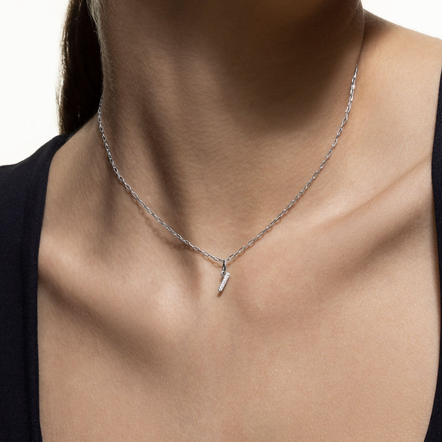 xenox-i-letter-charm-925er-sterlingsilber-18k-vergoldet-mit-zirkonia image 4