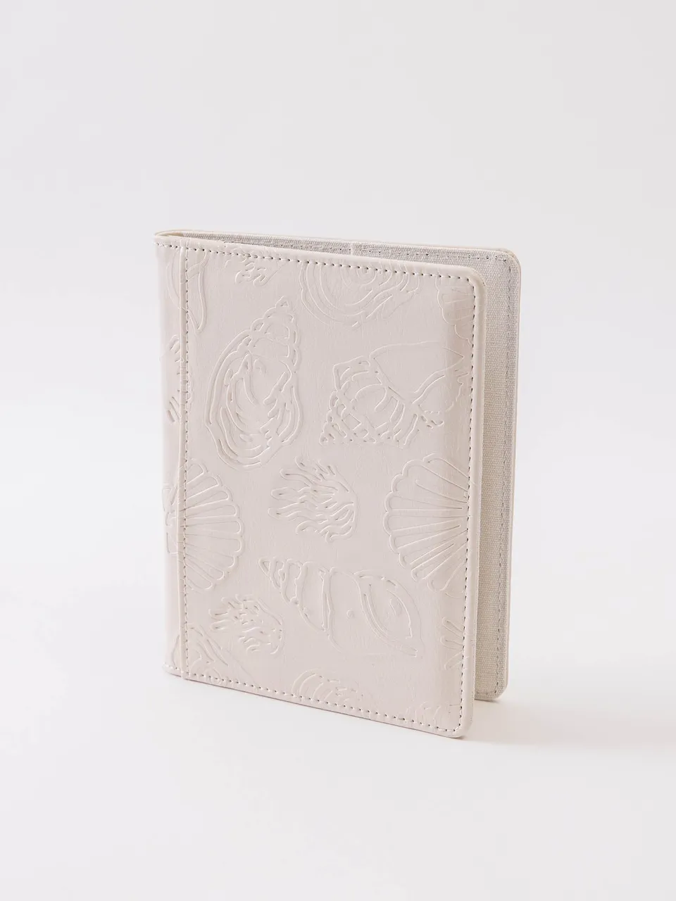 purelei-reiseetui-beach-beige-schmucketui-mit-muschelpr-gung image 1