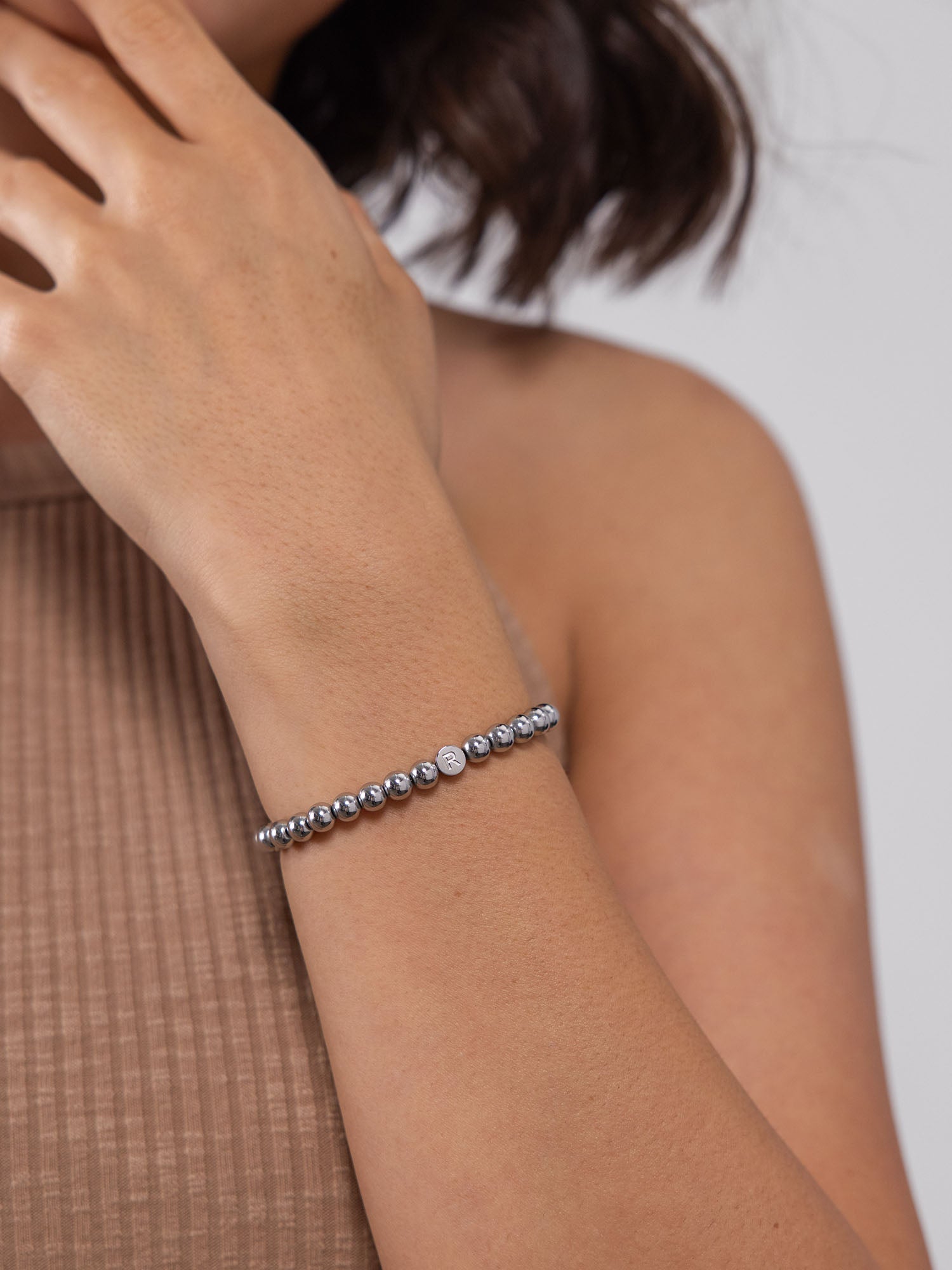 purelei-letter-r-armband-personalisiertes-buchstaben-armband-flexibel-8-cm image 8
