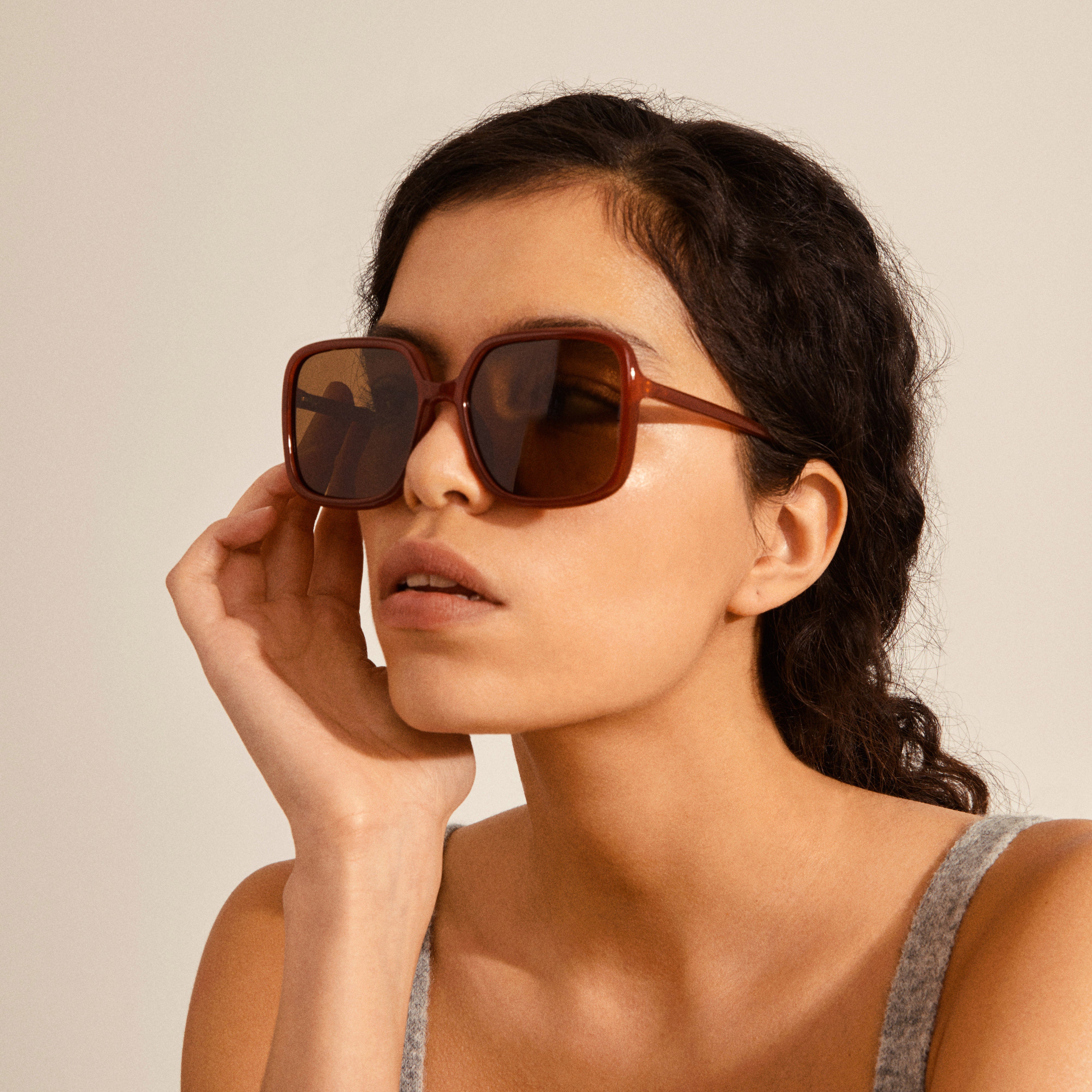 pilgrim-milan-oversized-retro-sonnenbrille-braun image 3