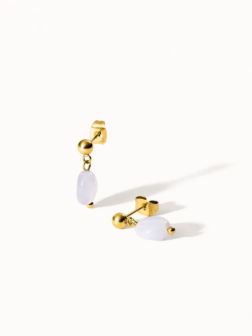 purelei-island-dawn-ohrringe-stecker-mit-hellblauem-achat image 1
