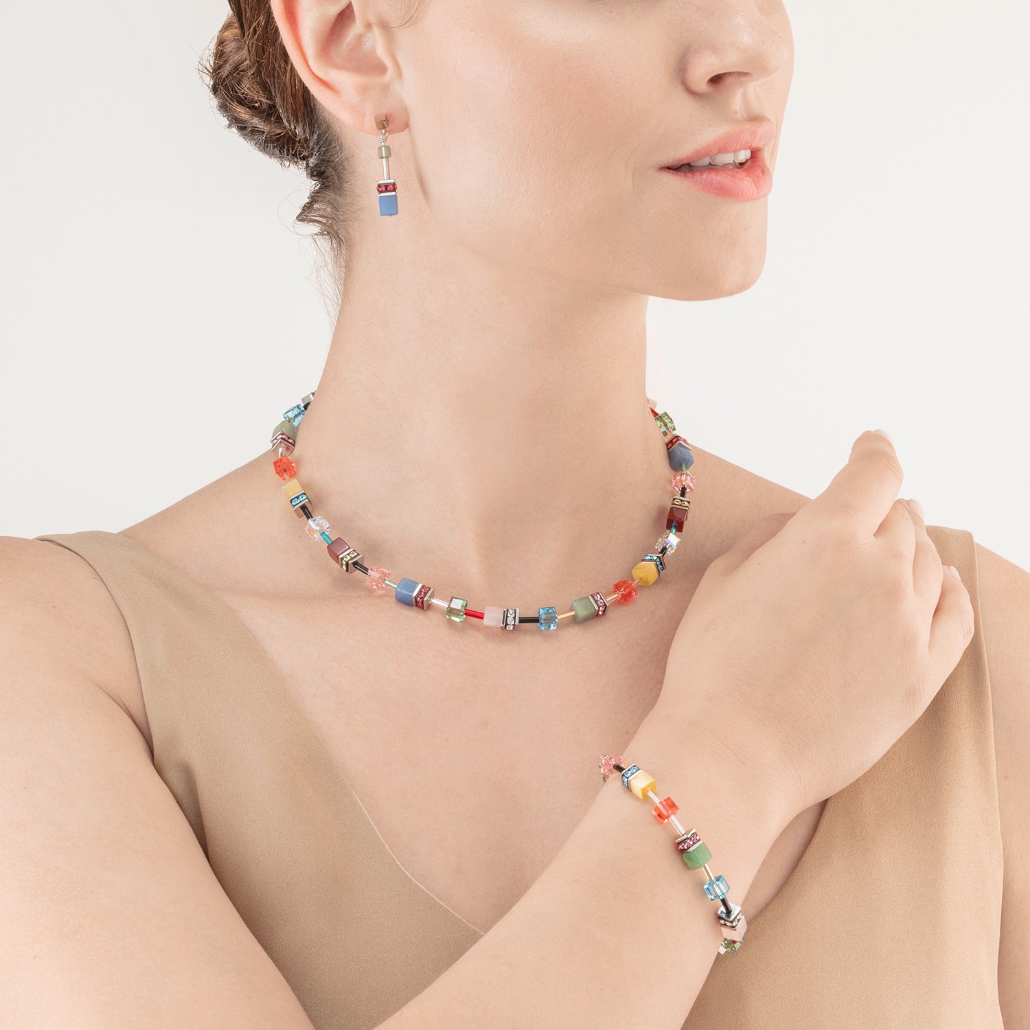 coeur-de-lion-geocube-iconic-precious-halskette-multicolour-delight image 4