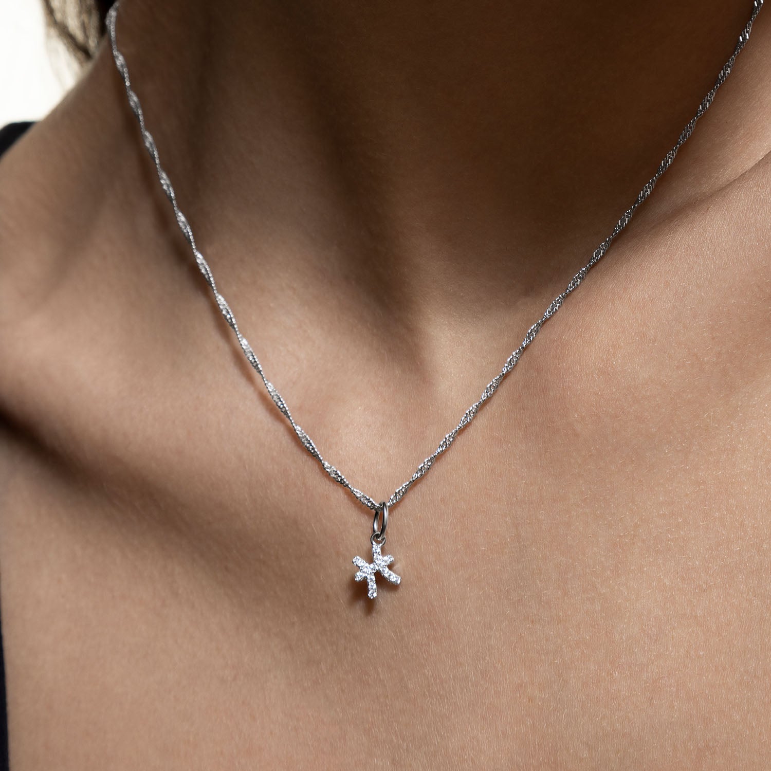 xenox-fische-charm-925-sterlingsilber-18k-vergoldet-mit-zirkonia image 4
