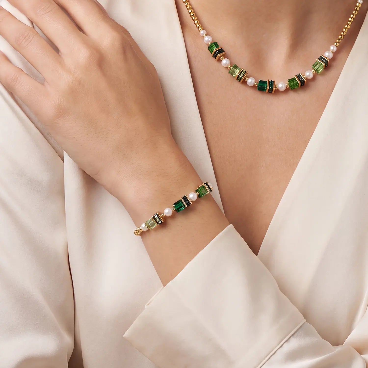 coeur-de-lion-armband-sparkling-princess-gold-emerald image 4