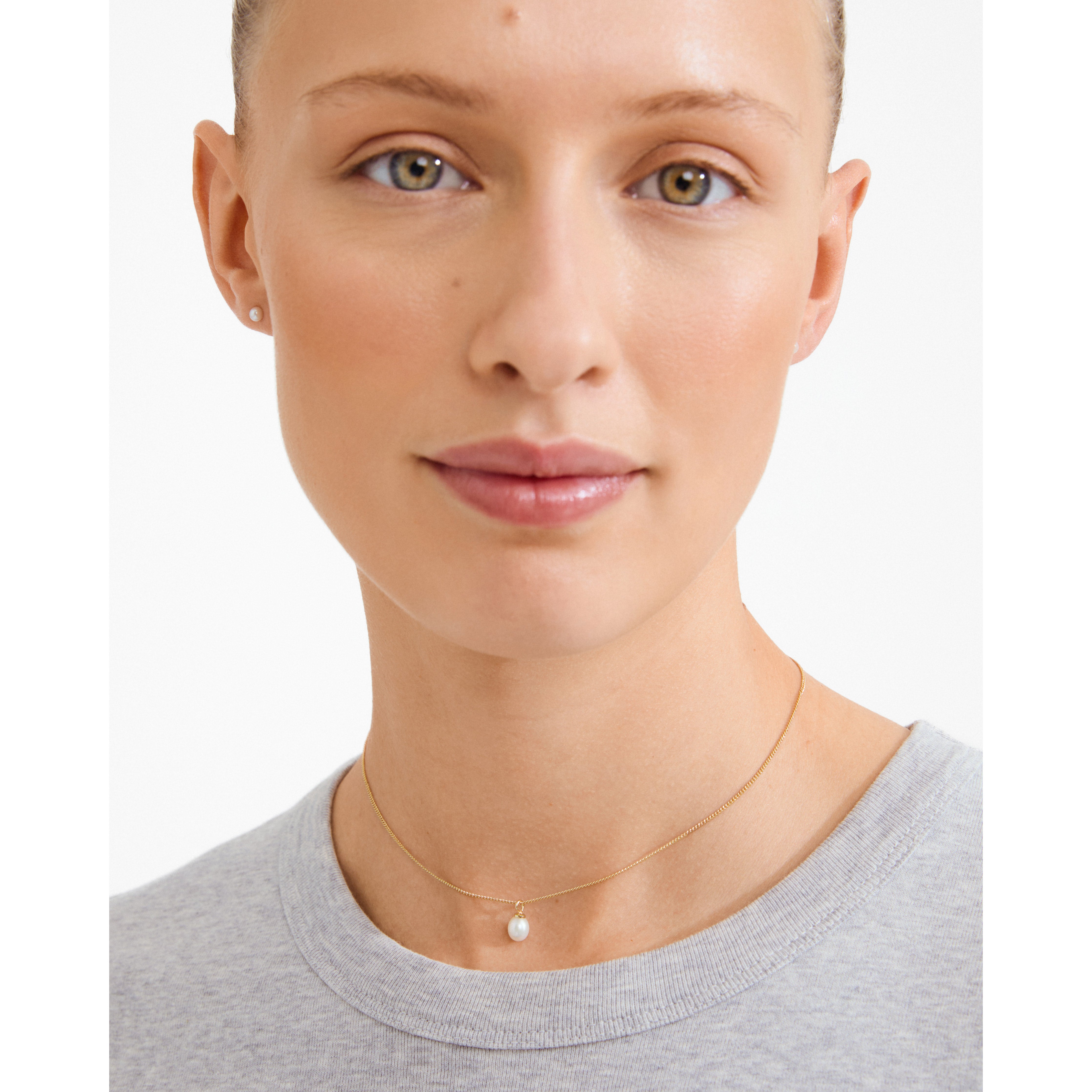 pilgrim-evena-geschenkset-goldplattiert-kette-und-ohrstecker-mit-s-wasserperle image 3