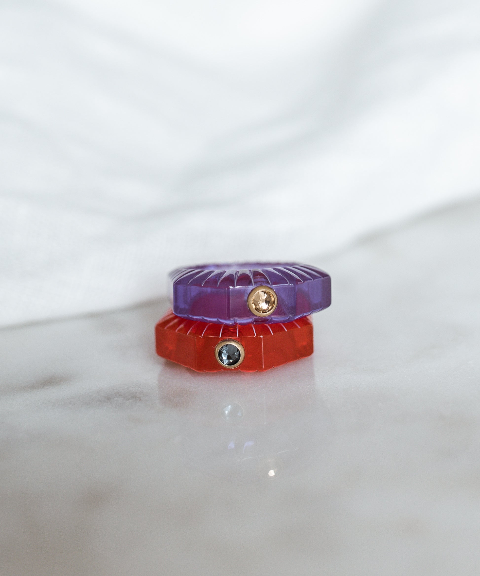wald-berlin-shining-star-red-ring-sample-sale image 2