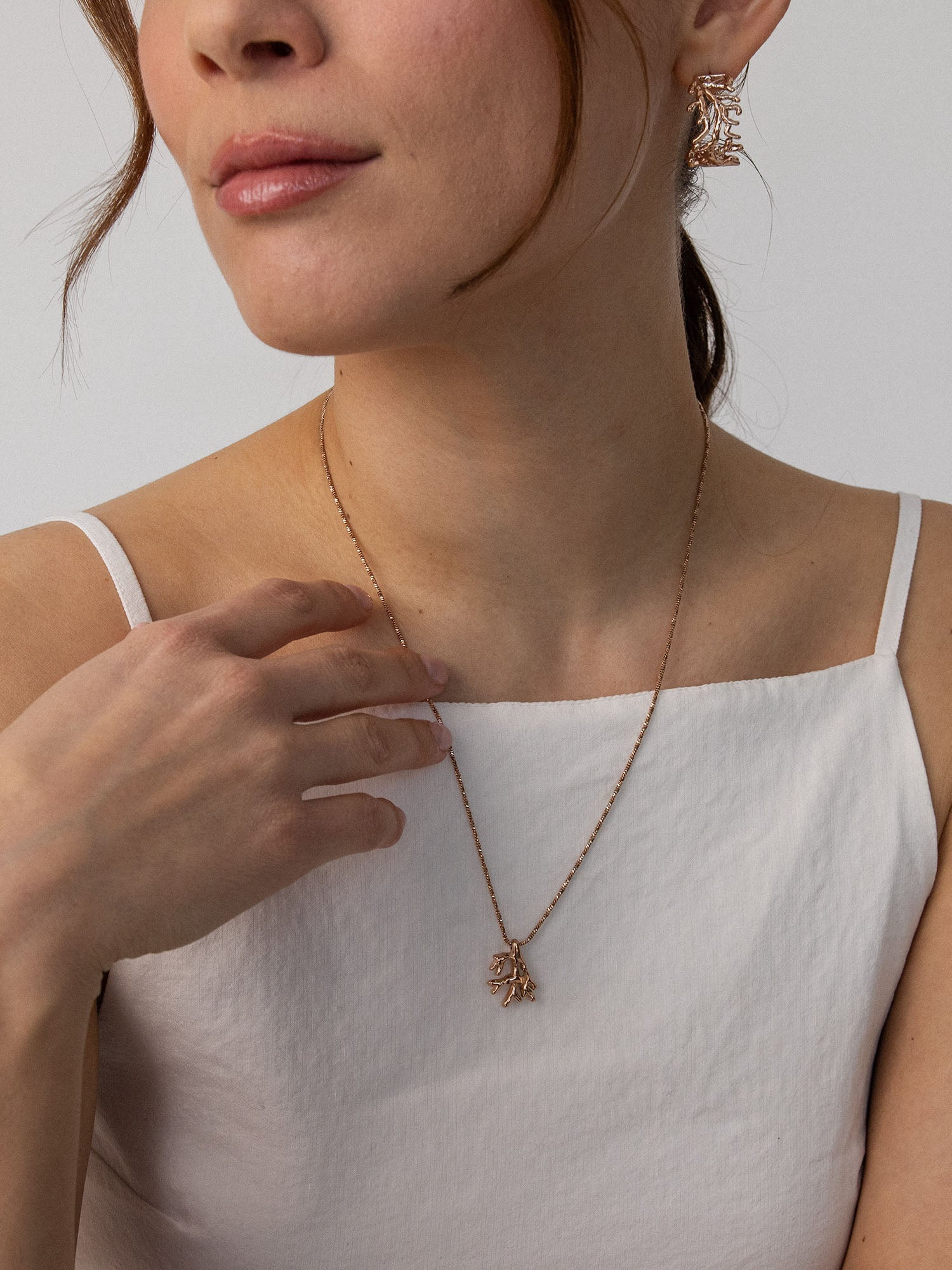 purelei-mahina-club-coral-set-14k-vergoldeter-edelstahl-kette-50-55-cm-creolen image 8