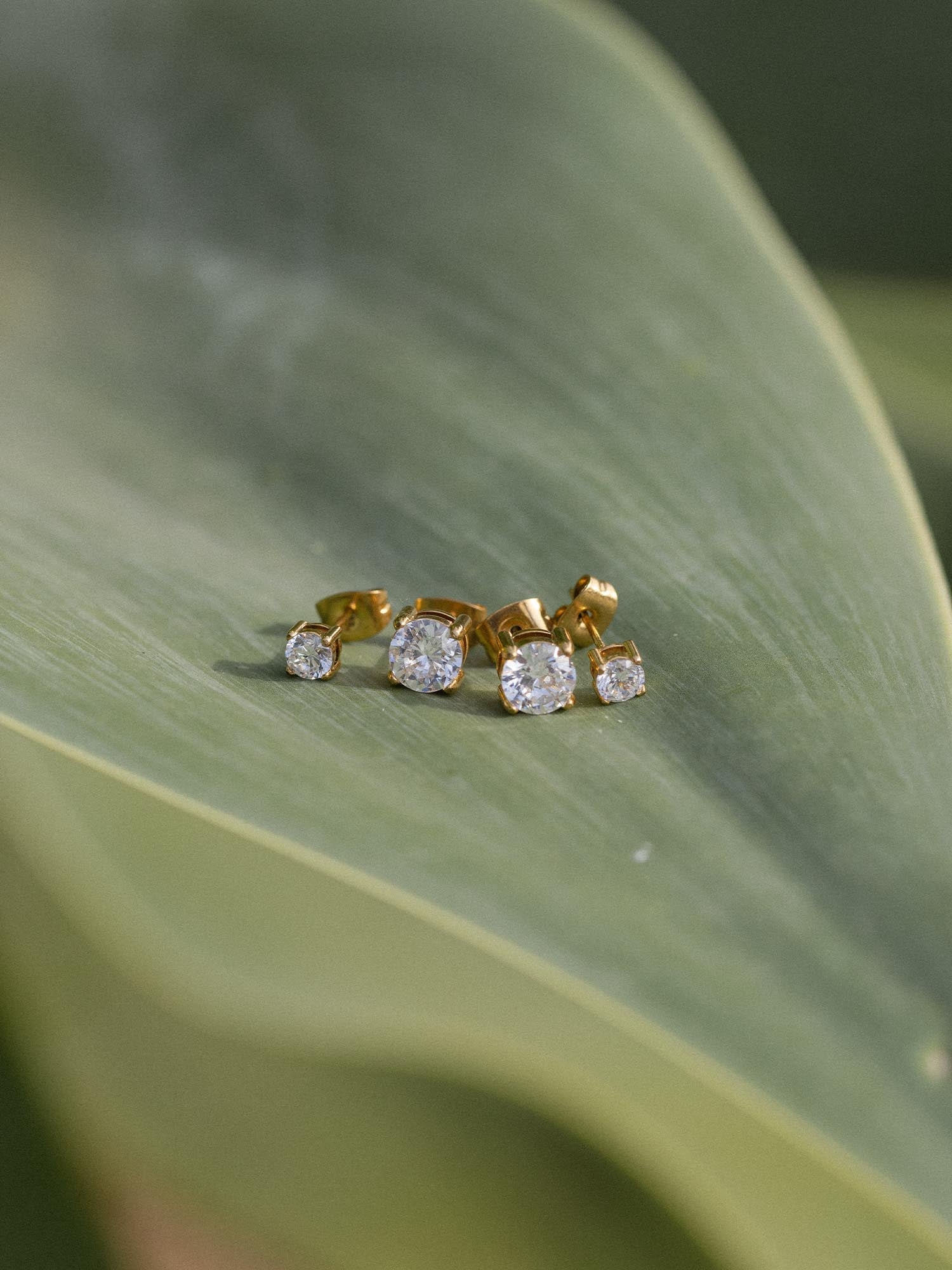 purelei-pristine-ohrring-set-zirkonia-ohrstecker-4-mm-6-mm-in-gold-silber-ros-go image 4