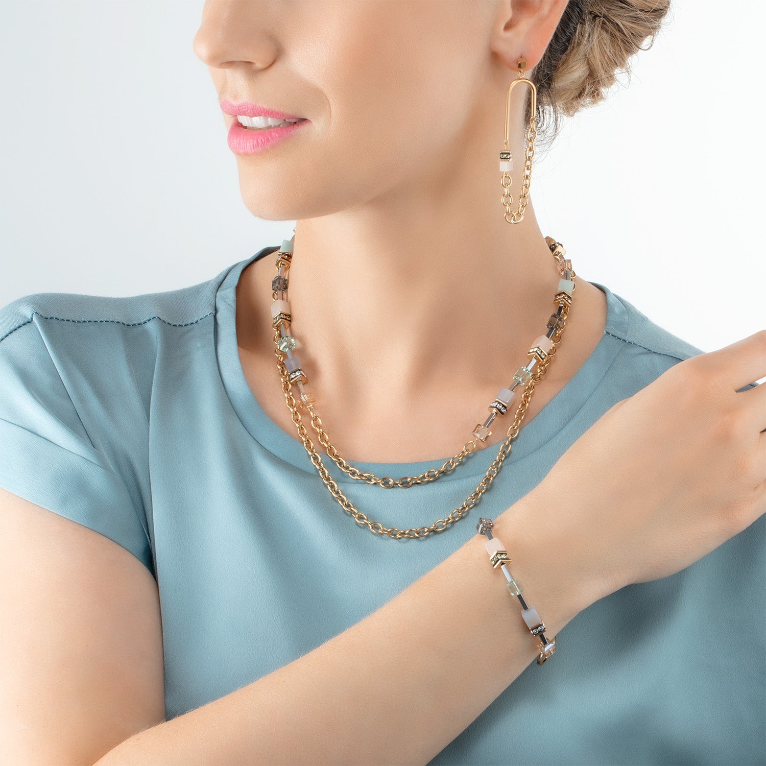 coeur-de-lion-geocube-iconic-boho-armband-gold-multicolor image 4