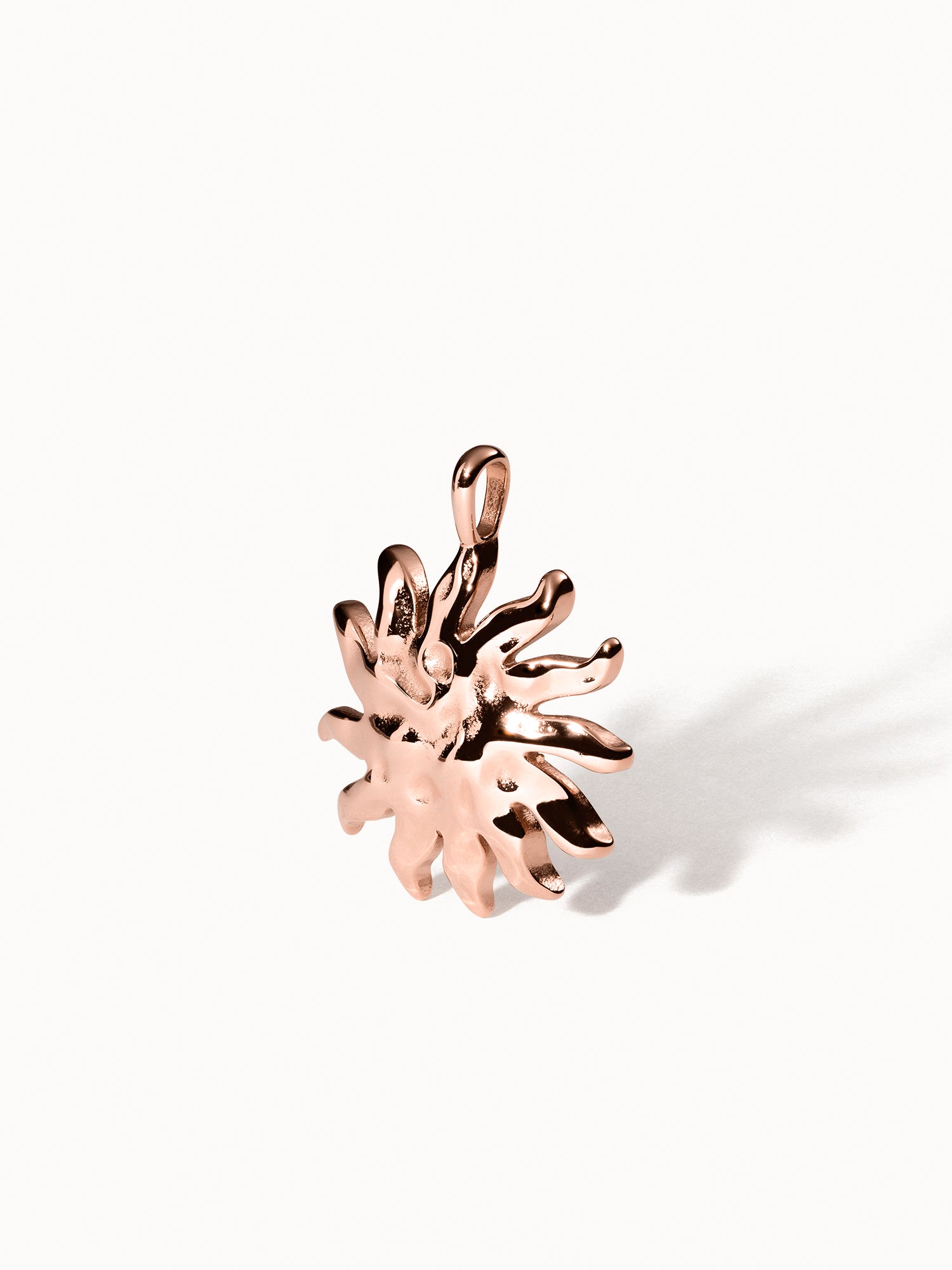 purelei-iconic-sun-charm-sonnen-anh-nger-gro image 6
