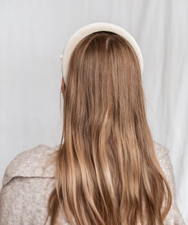 wald-berlin-classic-white-velvet-headband-samt-haareif-in-wei image 1