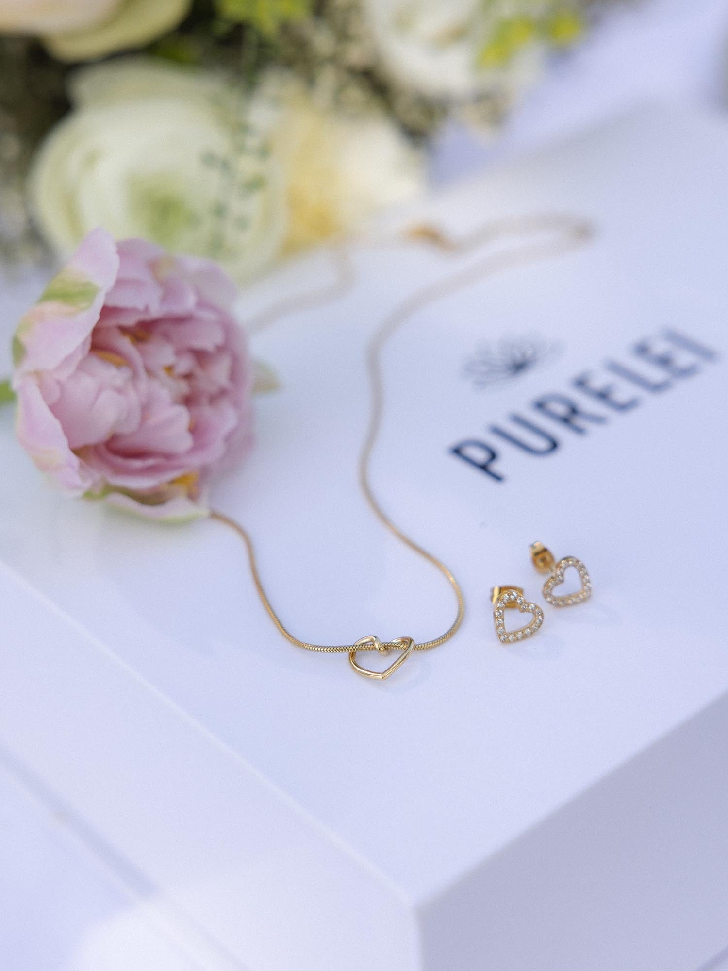 purelei-hearts-of-love-ohrringe-herz-ohrringe-mit-zirkonia image 3
