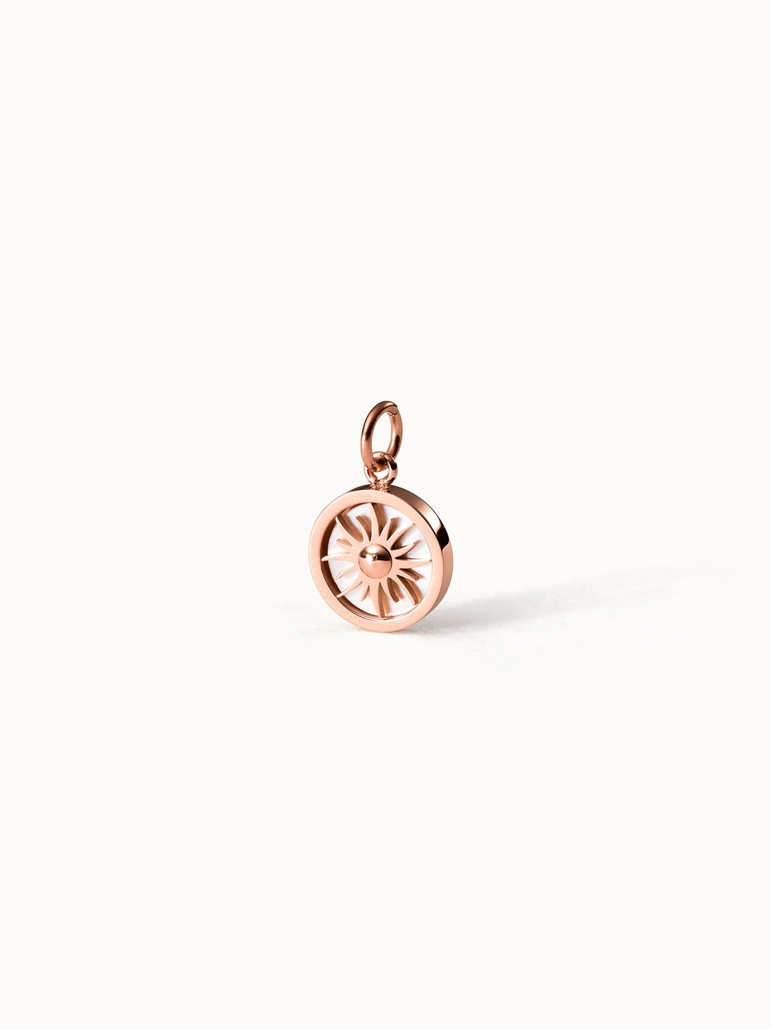 purelei-sun-charm-sonnen-anh-nger-mit-perlmutteinlage image 7
