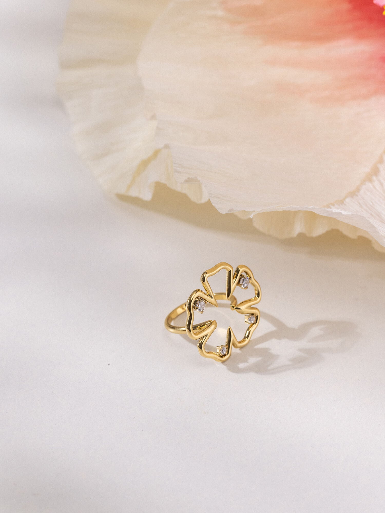 purelei-mahina-club-hibiscus-ring-verstellbar-mit-zirkonia image 2
