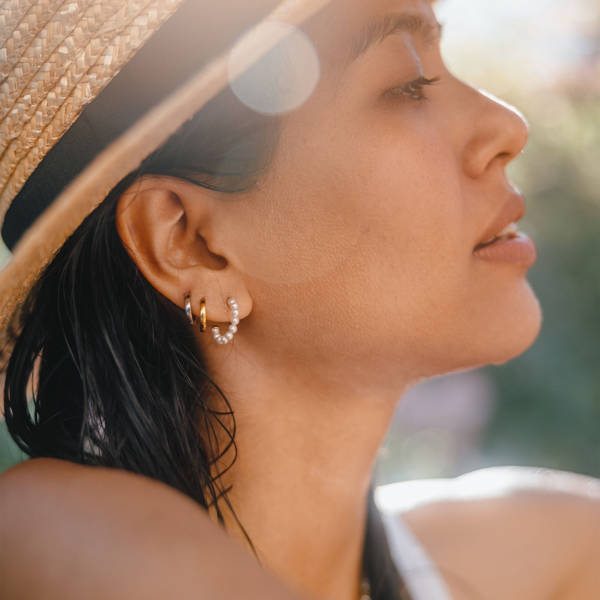 purelei-pure-soul-via-kollektion-creolen-ohrringe-mit-seashell-perlen image 3