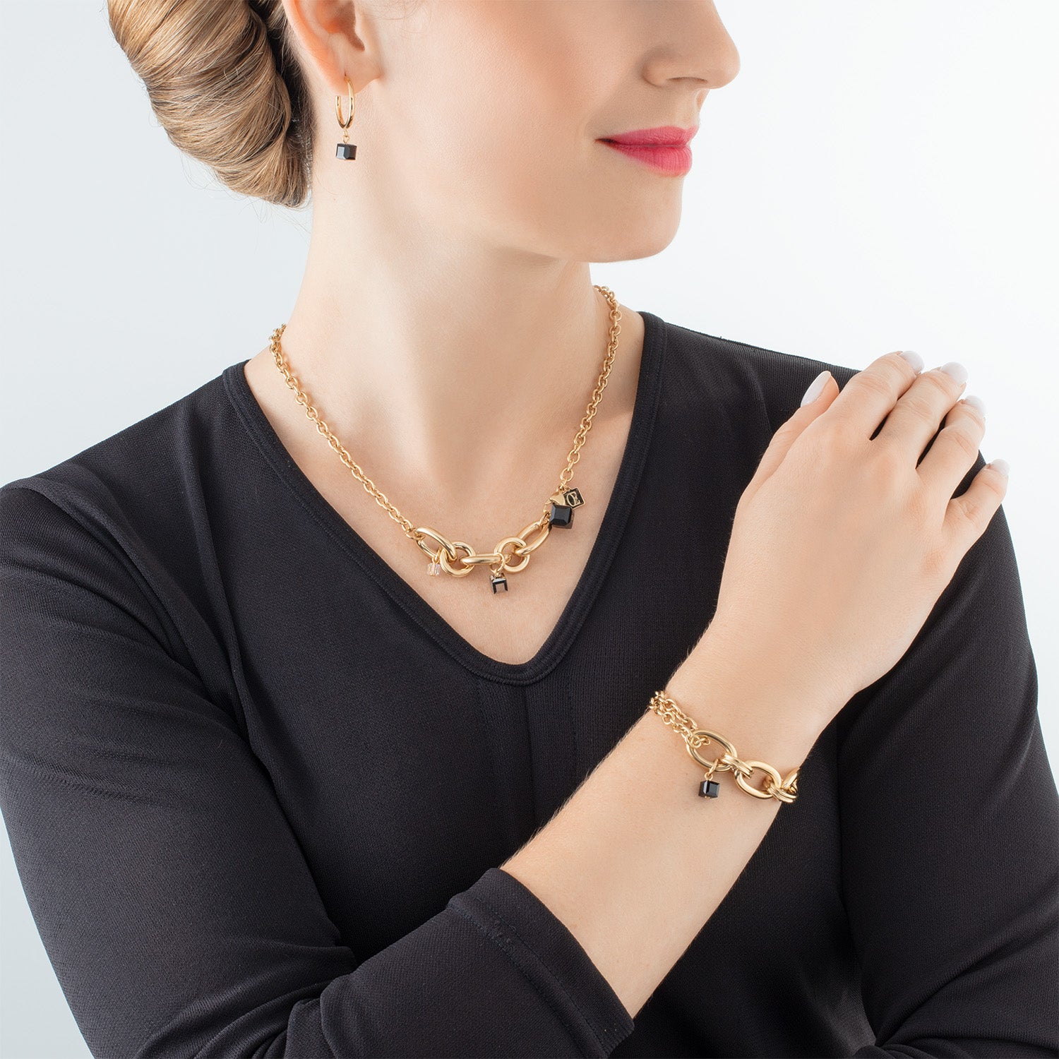 coeur-de-lion-chunky-chain-halskette-gold-schwarz image 4