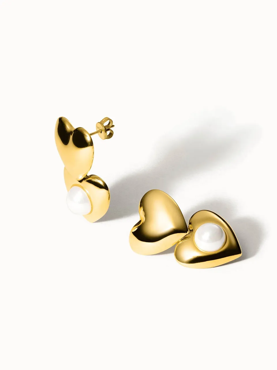 purelei-my-heart-ohrringe-doppel-herz-ohrstecker-mit-muschelperle image 1