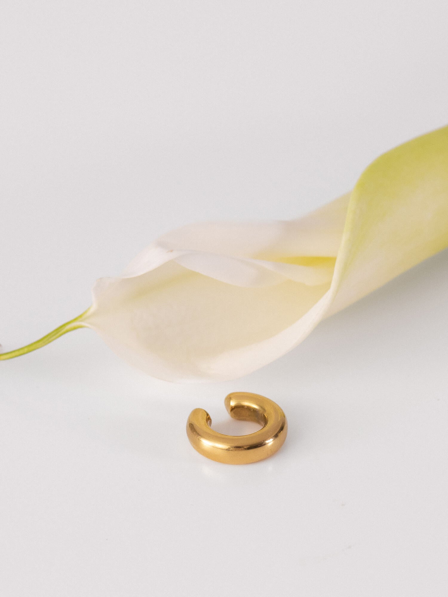 purelei-sleek-earcuff-ohrmanschette-ohne-ohrloch image 3
