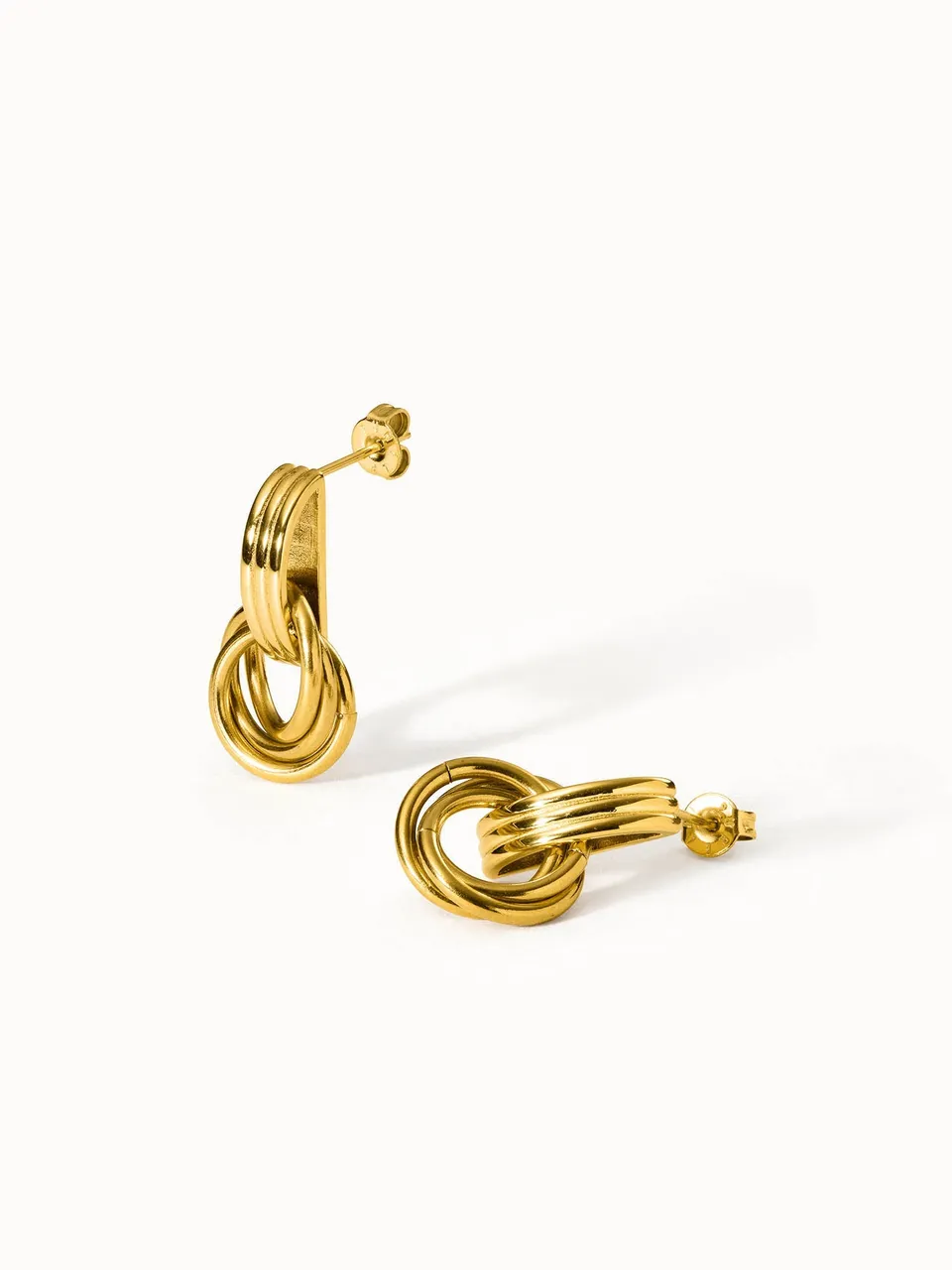 purelei-he-nui-ohrringe-verschlungene-ringe-23-mm image 1